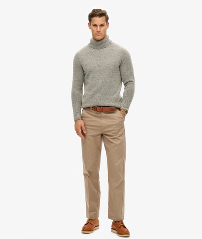 Superdry Herren Chinohose mit Geradem Bein Beige - Größe: 30/32 von Superdry