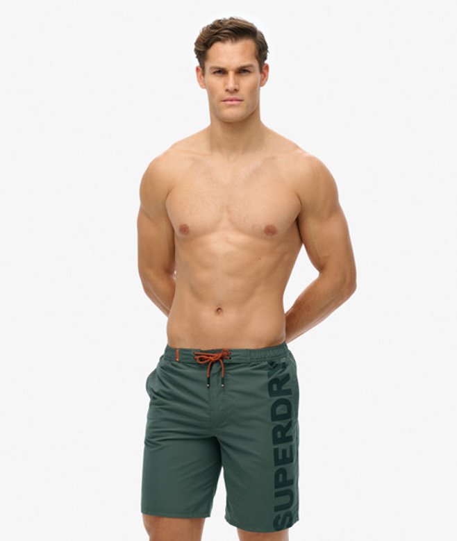 Superdry Herren Klassische 48-cm-Boardshorts mit Logo, Grün - Größe: S von Superdry