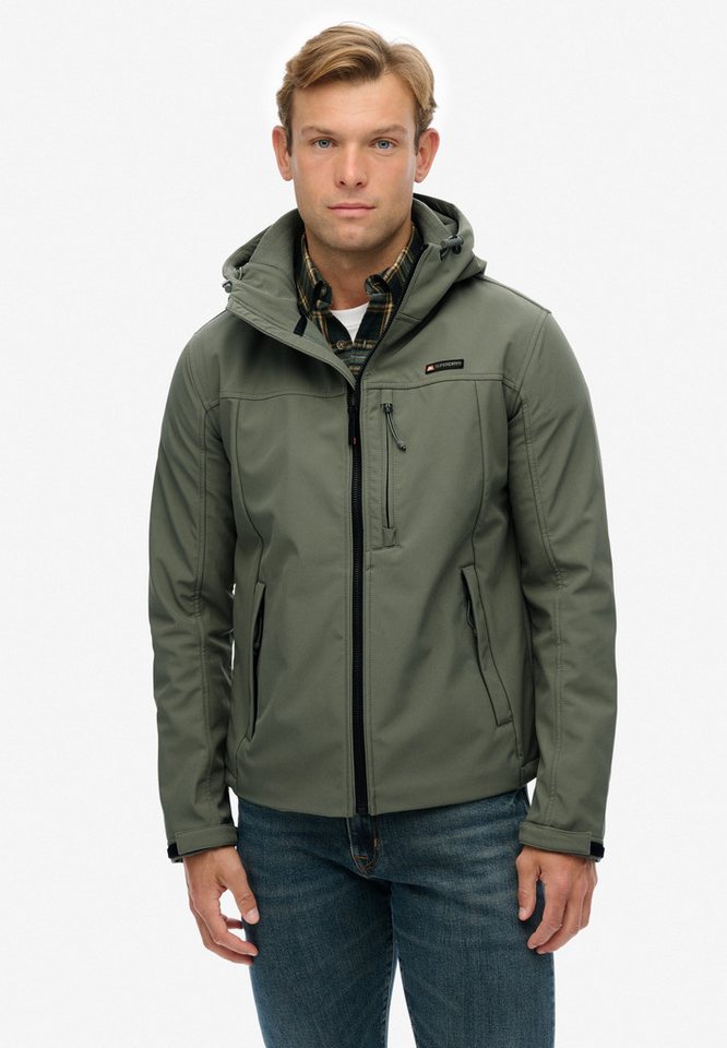 Superdry Outdoorjacke HOODED SOFT SHELL TREKKER JKT von Superdry