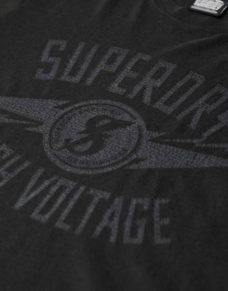 Superdry - Retro - T-Shirt in gewaschenem Schwarz mit Rocker-Grafik von Superdry