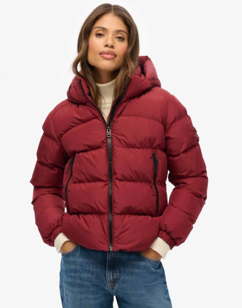 Superdry - Sportliche Pufferjacke in Stantonrot mit Kapuze von Superdry