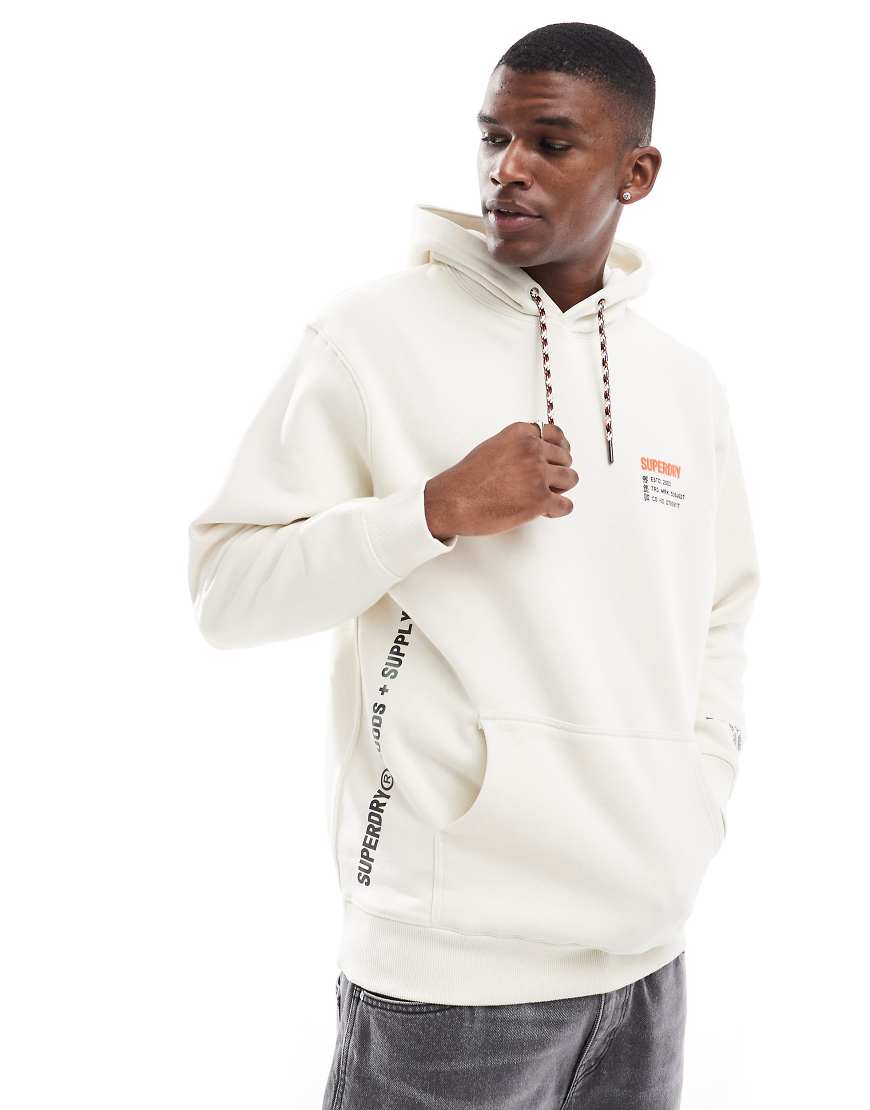 Superdry Utility - Lockerer Kapuzenpullover in nordischem Knochengrau mit Sport-Logo-Weiß Superdry Utility - Lockerer Kapuzenpullover in nordischem Knochengrau mit Sport-Logo-Weiß von Superdry