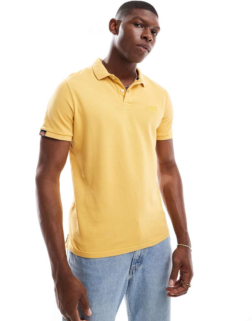 Superdry - Vintage Destroy - Polohemd in Pigmentgelb von Superdry