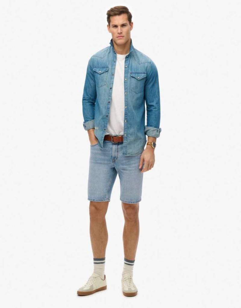 Superdry - Vintage - Gerade geschnittene Shorts in Fairfield-Hellblau von Superdry