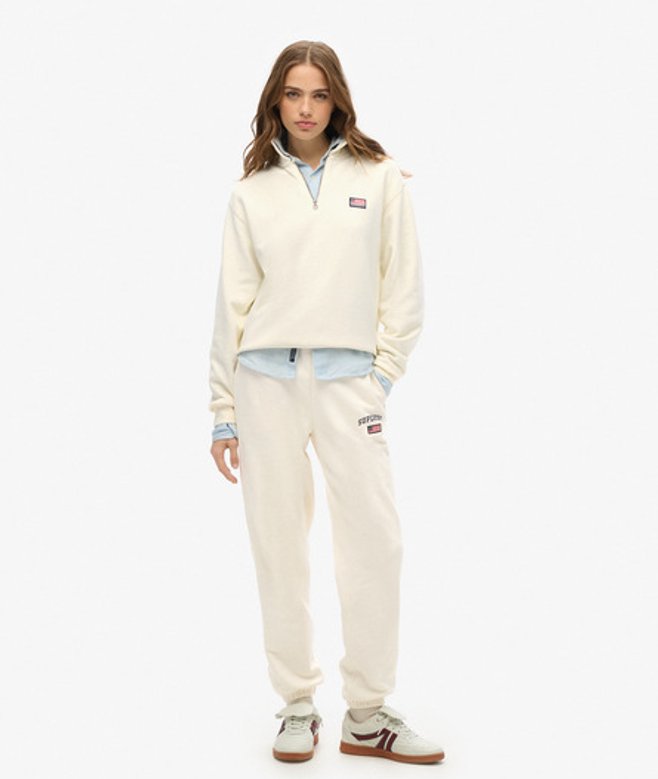 Superdry Damen Baumwolle Athletic Essential Boyfriend Jogginghose, Creme - Größe: 44 von Superdry