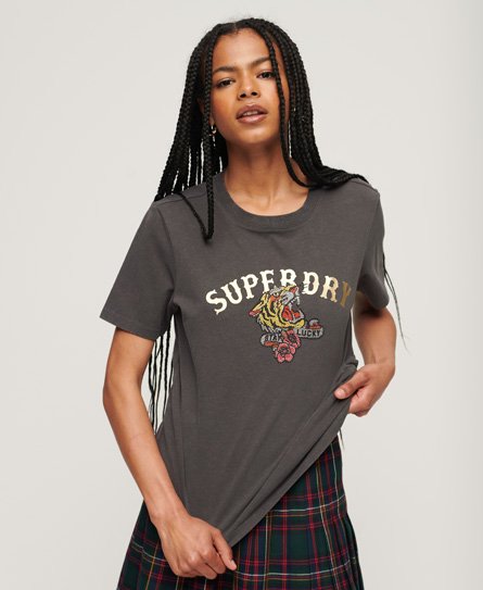 Superdry Women's Damen Braun, Gelb und Rot Individuelles T-Shirt mit Verzierung Grafikdruck, Größe: 36 - Größe: 36 von Superdry
