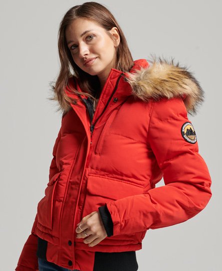 Superdry Women's Everest Bomberjacke mit Kapuze Rot - Größe: 34 von Superdry