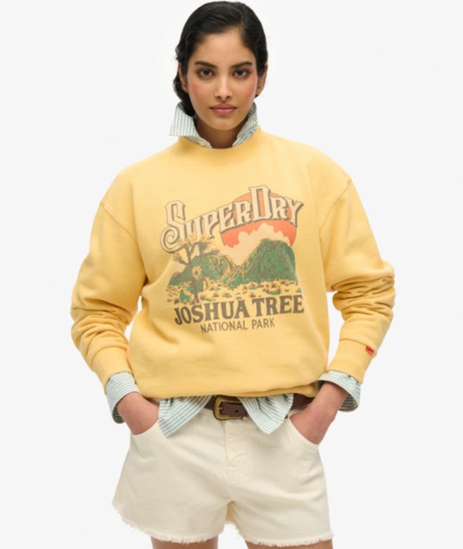 Superdry Women's Lässiges Souvenir Sweatshirt mit Grafik und Rundhalsausschnitt Gelb - Größe: 38 von Superdry