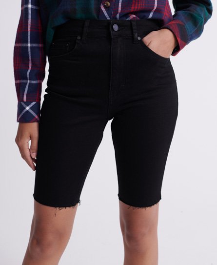 Superdry Women's Lang Geschnittene Kari Shorts Schwarz - Größe: 34 von Superdry