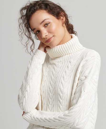 Superdry Women's Rollkragenpullover mit Zopfmuster und überschnittenen Schultern Weiß - Größe: 36 von Superdry