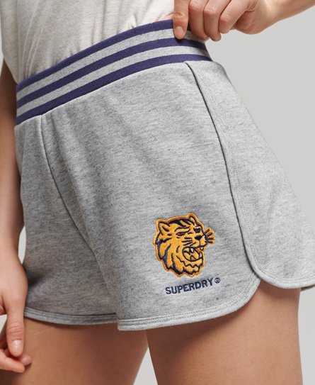 Superdry Women's Vintage Collegiate Shorts Grau - Größe: 34 von Superdry