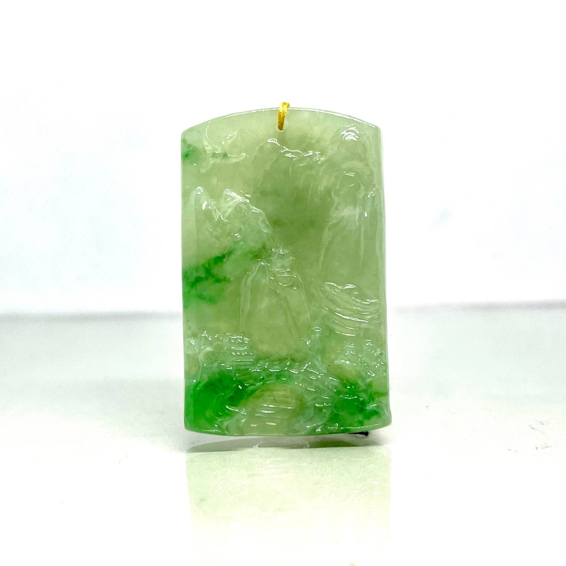 Vintage Eisige Grüne Jadeit Jade Klasse A Handgeschnitzt Mit Reinem Landschaftsanhänger 49mm | L 31mm | (B 7mm | T Ul011221-08 von Superjadelite