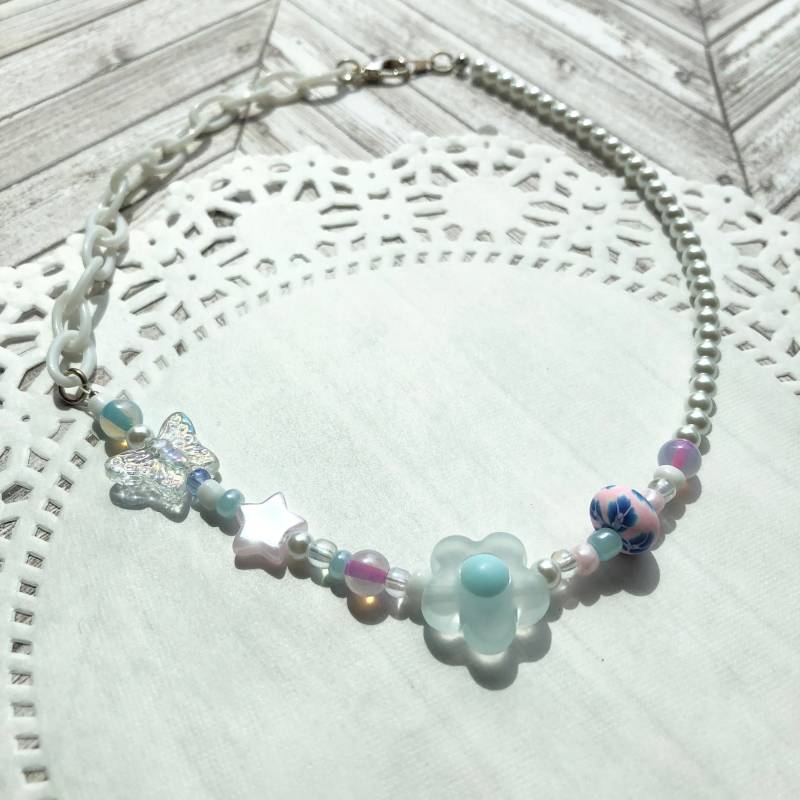 Baby Blaue Blume Perlenkette - Saatperlen Halskette Süße von Superluckydesigns