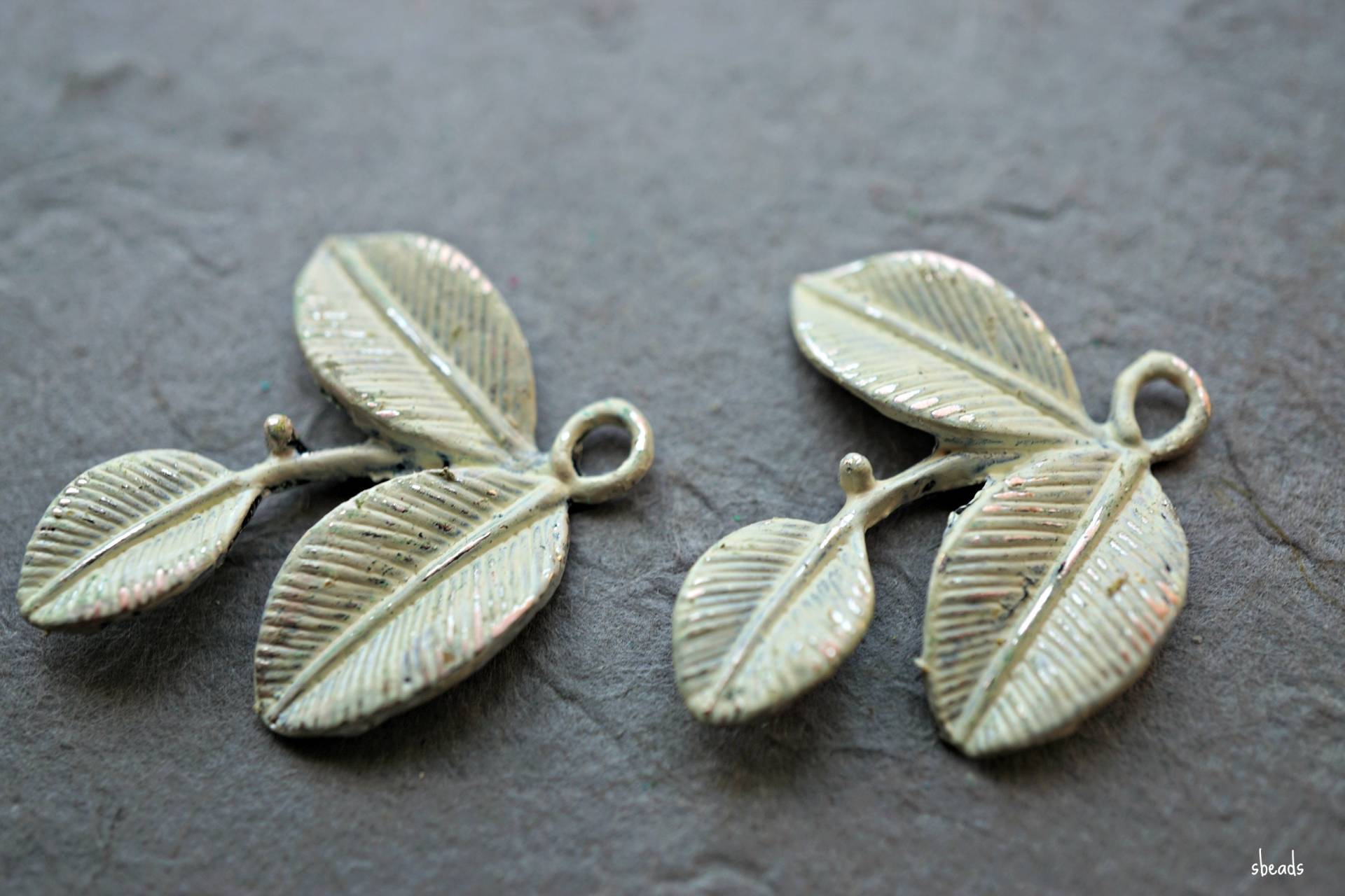 Patina Blatt, Verbinder, Perlen, Blatt Anhänger, Ad1 von SupplyBeads