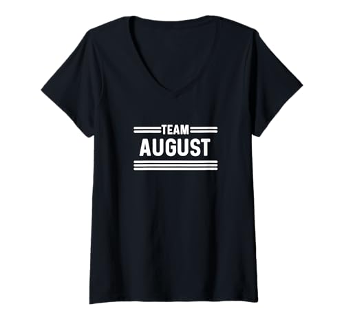 Damen Team August - Familienname T-Shirt mit V-Ausschnitt Damen Team August - Familienname T-Shirt mit V-Ausschnitt von Support Your Favorite Team by MJ