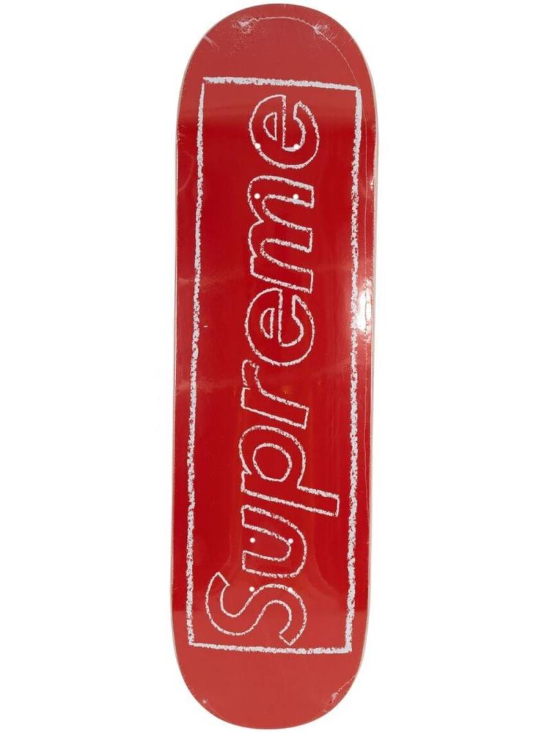 Supreme x KAWS Chalk Skateboard-Deck - Rot von Supreme