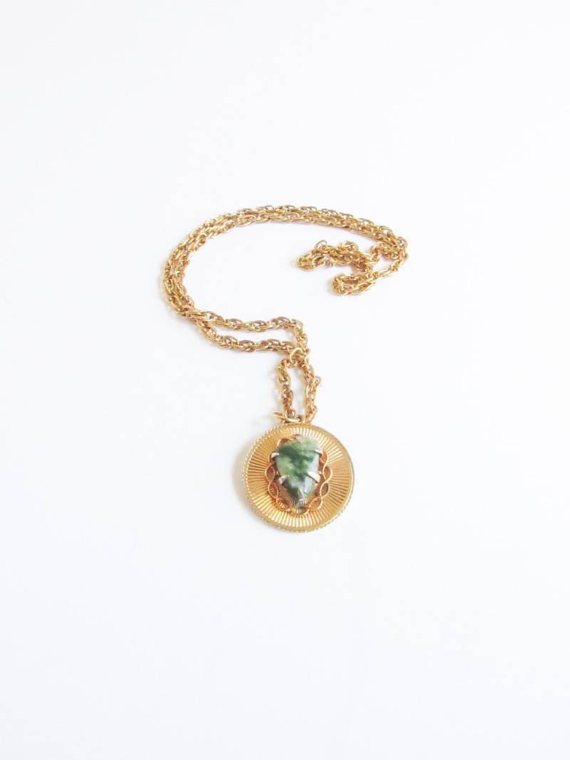 Grünquarz Sunburst Vintage 70Er Jahre Gold Cameo Halskette von SurLhistoire