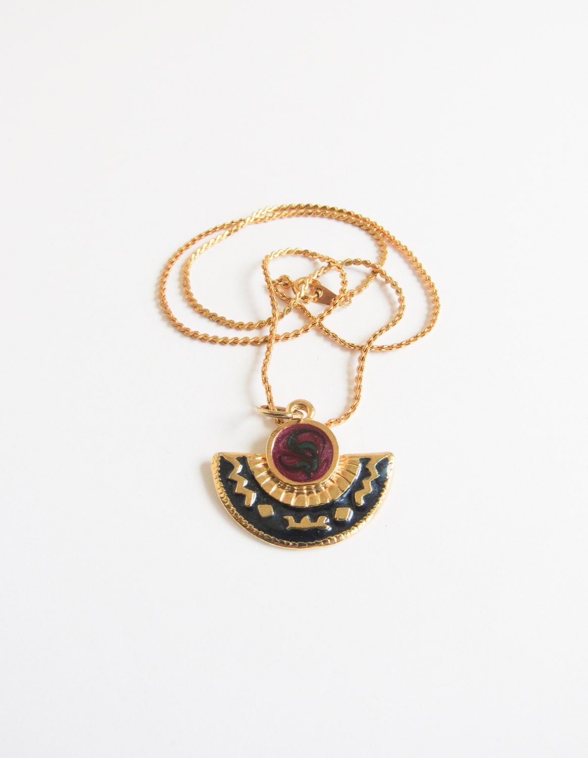 Südwest Emaille Vintage Gold Halskette Mit Native Design Südwest Emaille Vintage Gold Halskette Mit Native Design von SurLhistoire