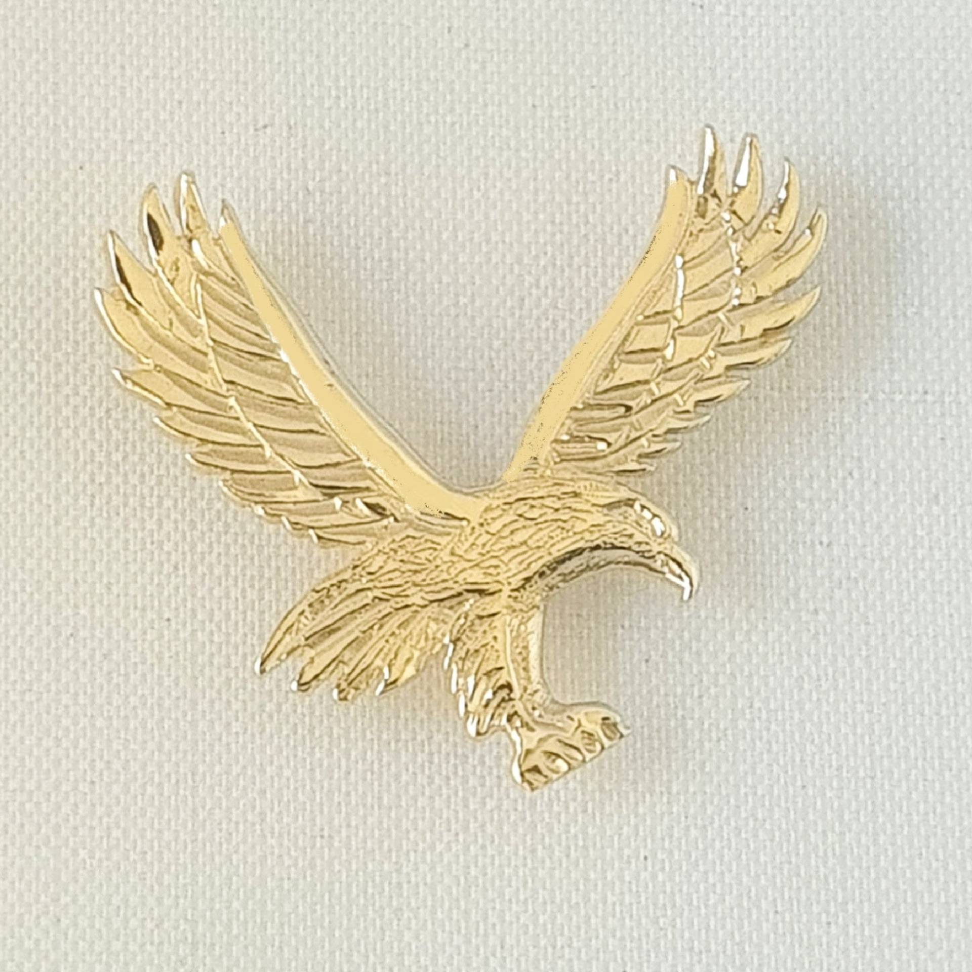 14K Gelbgold Adler Anhänger von SuranoDesign