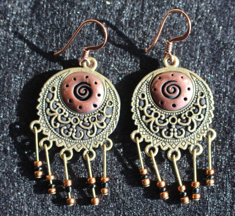 Polymer Clay Ohrringe Mit Stecker Baumelt, Boho Ohrringe, Schnäppchen Schmuck, Teenager-Ton-Schmuck, Rüschen Hippie Polymer Clay Ohrringe Mit Stecker Baumelt, Boho Ohrringe, Schnäppchen Schmuck, Teenager-Ton-Schmuck, Rüschen Hippie von SurelyOriginal