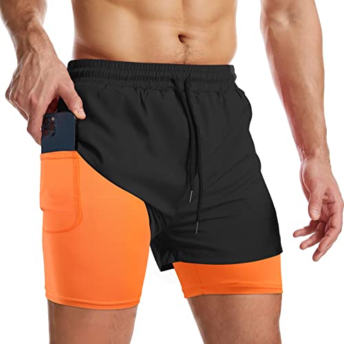 Surenow Herren 2-in-1 Laufshorts Quick Dry Athletic Shorts mit Innenfutter, Workout Shorts mit Reißverschlusstaschen und Handtuchschlaufe, Schwarz/Orange, XX-Large von Surenow