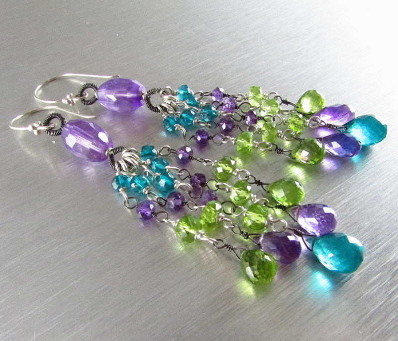 Gemischte Metall Amethyst, Peridot Und Quarz Ohrringe Gemischte Metall Amethyst, Peridot Und Quarz Ohrringe von SurfAndSand