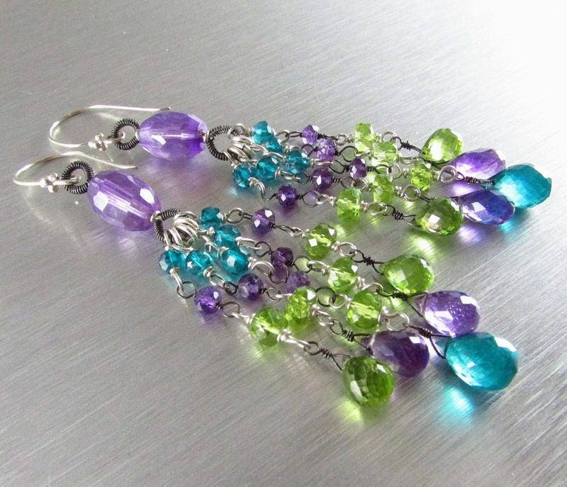 Gemischte Metall Amethyst, Peridot Und Quarz Ohrringe Gemischte Metall Amethyst, Peridot Und Quarz Ohrringe von SurfAndSand
