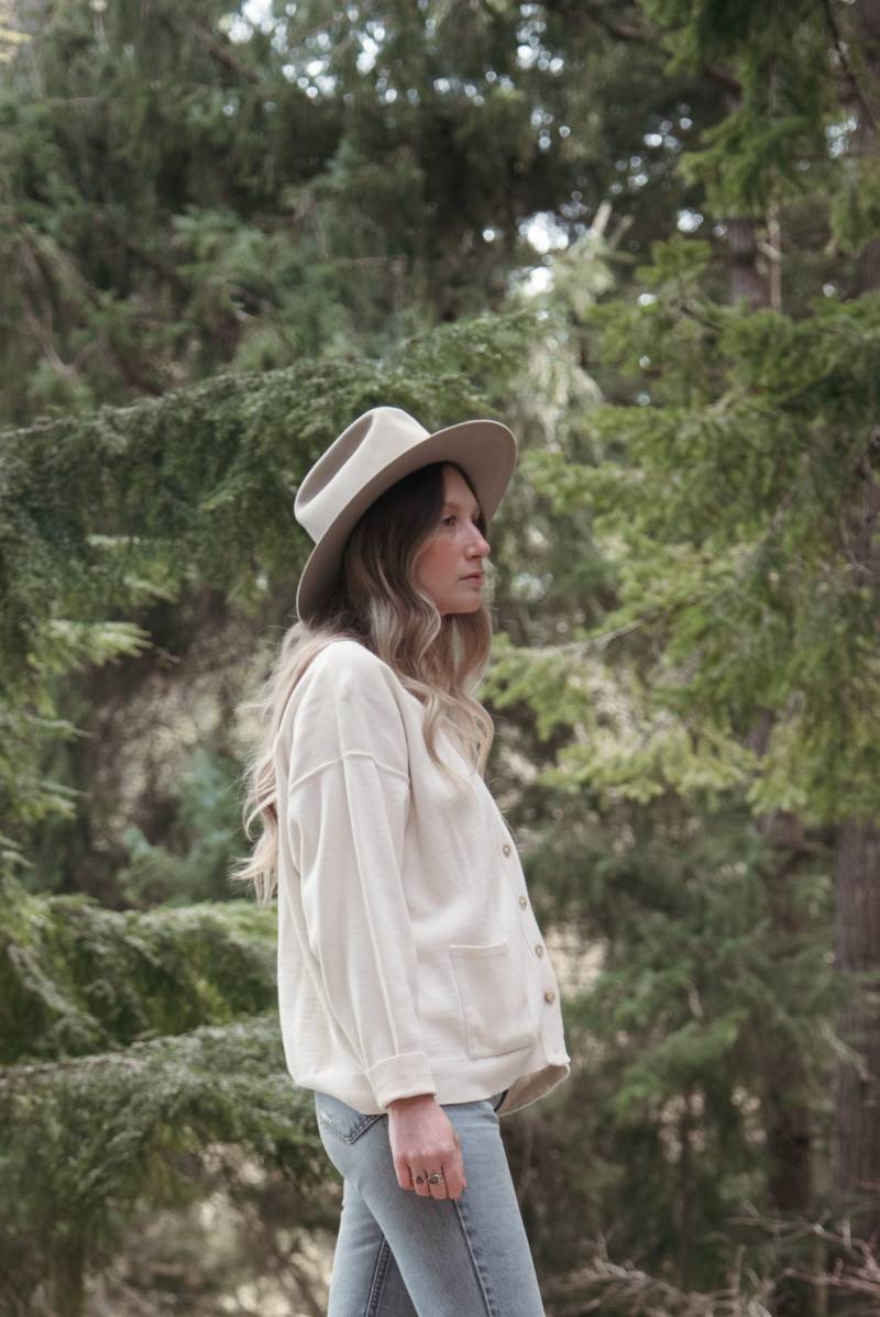 90Er Calvin Klein Cardigan, Ck Bestickter Oversized Baumwoll Strickpullover, Minimalist Friends Boyfriend Chunky Sweater Mit Taschen von SurfandtheCity