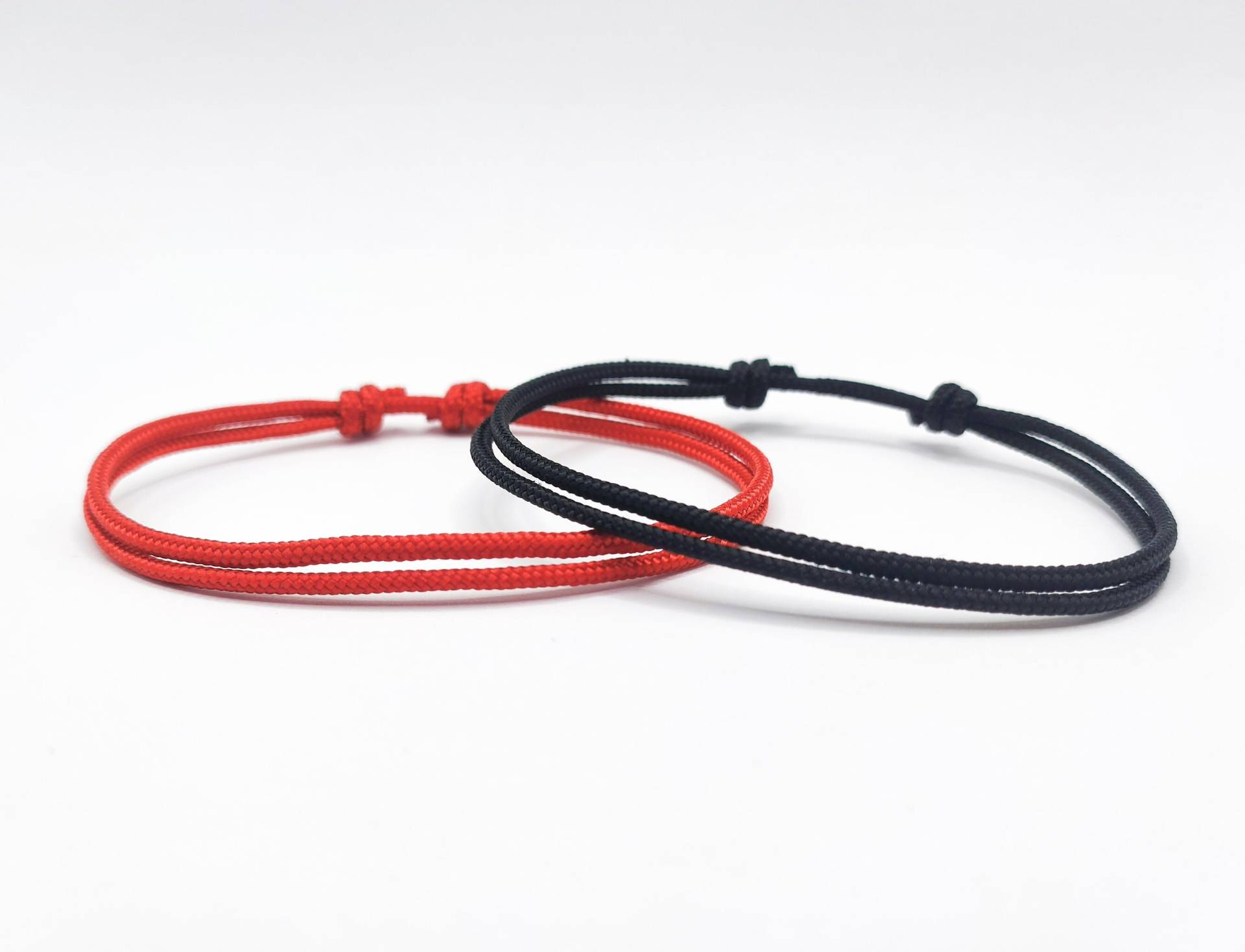 Surfbalance Feine Partnerarmbänder 2Er Set, Paracord, Minimalistisch, Segeltau, Geschenk, Freundschaftsarmband Surfbalance Feine Partnerarmbänder 2Er Set, Paracord, Minimalistisch, Segeltau, Geschenk, Freundschaftsarmband von Surfbalance