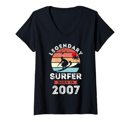 Damen Legendary Surfer Born in 2007, 18th Birthday Men T-Shirt mit V-Ausschnitt Damen Legendary Surfer Born in 2007, 18th Birthday Men T-Shirt mit V-Ausschnitt von Surfer 2007 Legends Gifts for Mens 18th Bday