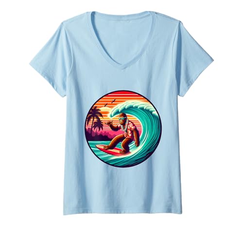 Damen Bigfoot Surfbrett Strand Sommer Surfen Sasquatch Hawaii T-Shirt mit V-Ausschnitt Damen Bigfoot Surfbrett Strand Sommer Surfen Sasquatch Hawaii T-Shirt mit V-Ausschnitt von Surfing Bigfoot Riding Wave Sasquatch Funny tees