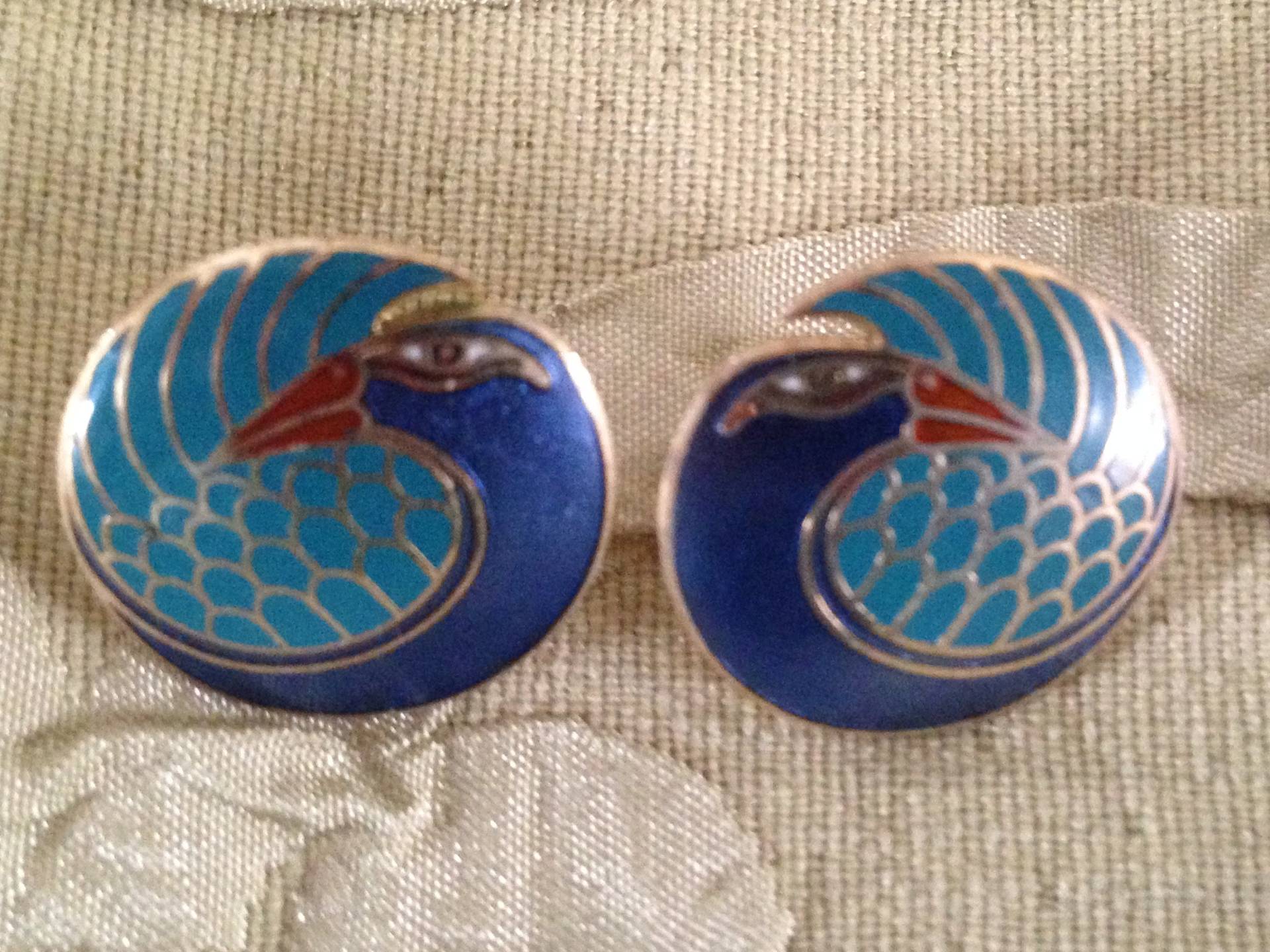 Laurel Burch Ohrringe Mynah Vogel Cloisonne Ohrstecker Post Back Vintage Schmuck 1980Er Jahre Kobalt Blau Türkis Orange Gold Laurel Burch Ohrringe Mynah Vogel Cloisonne Ohrstecker Post Back Vintage Schmuck 1980Er Jahre Kobalt Blau Türkis Orange Gold von SurrenderDorothy