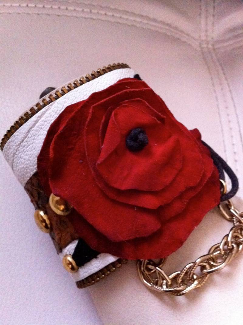 Python Rose von Surrenderloveleather