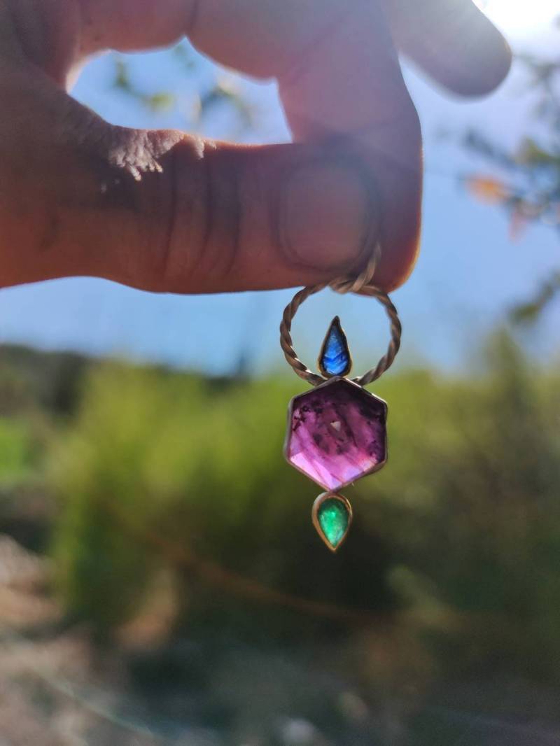 Chakra Energie Anhänger Aus Purem Gold 24K &silber Handgemachtes Unikat Engel Yoga Statement Edel von SuryasMoon