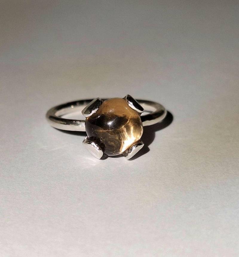 Schöner Silberring Mit Dunklem Rauchquarz Cabochon Carree Gr. 57 Aus 935Er Silber von SusIdeenReich