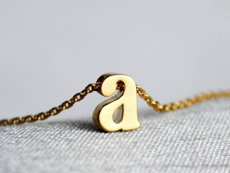 Personalisierte Initial Halskette, Gold Buchstabe Charme, Geschenk Abschluss von Susabellas