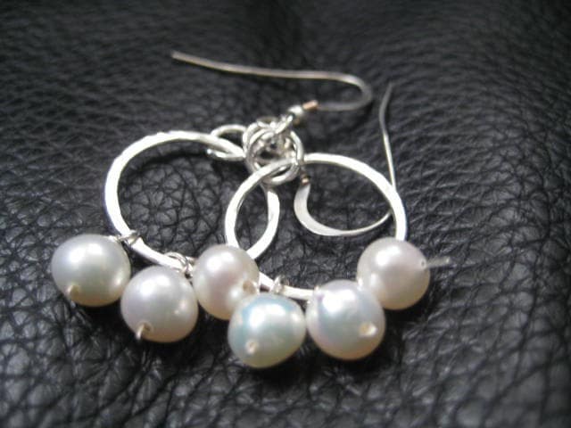 Hochzeit Ohrringe Hoo Perlen Und Silber Ewigkeit von SusanKJewelry