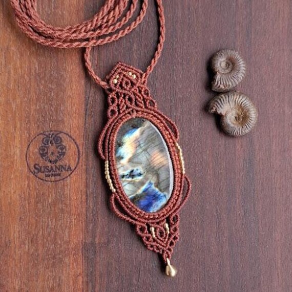 Mikro Makramee Kette Mit Labradorit von SusannaMacrame