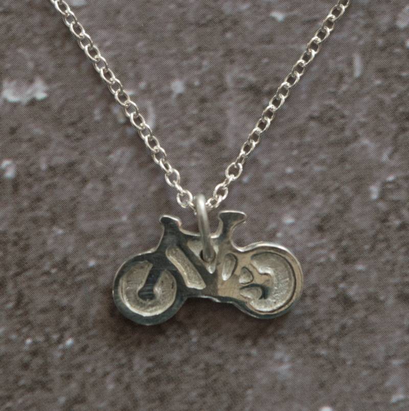 Silber Fahrrad-Anhänger Silber Fahrrad-Anhänger von SusannahWayJewellery
