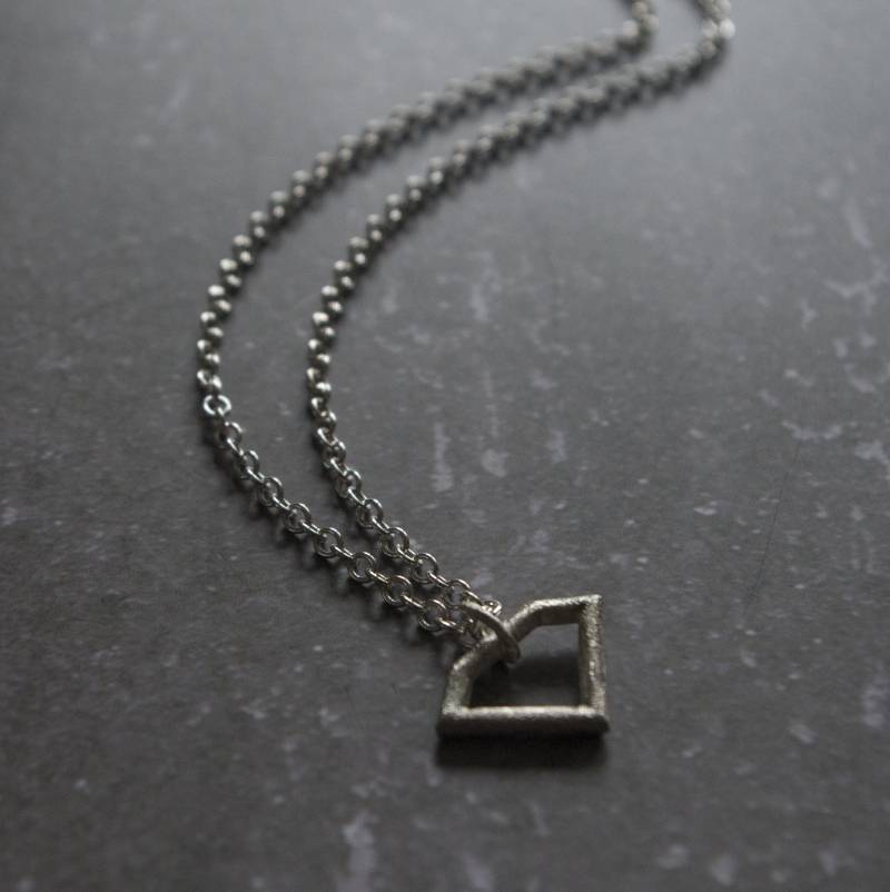 Silberanhänger "Gem Shape" | Mittlere Größe An 18" Kette." Silberanhänger "Gem Shape" | Mittlere Größe An 18" Kette." von SusannahWayJewellery