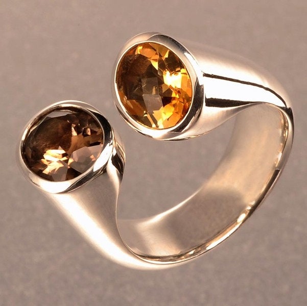 Silberring Offen Mit Rauchquarz Und Citrin von SusanneArtofSilver