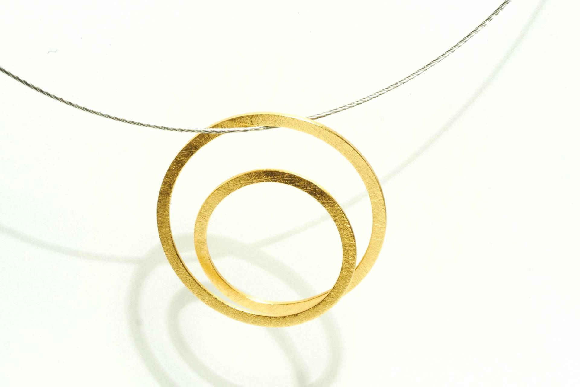 Anhänger Gold 3, 8cm Mit Halsreifen von SusanneKringsSchmuck