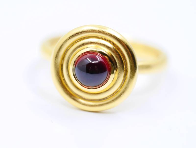 Granat Ring Gold Größe 58 von SusanneKringsSchmuck