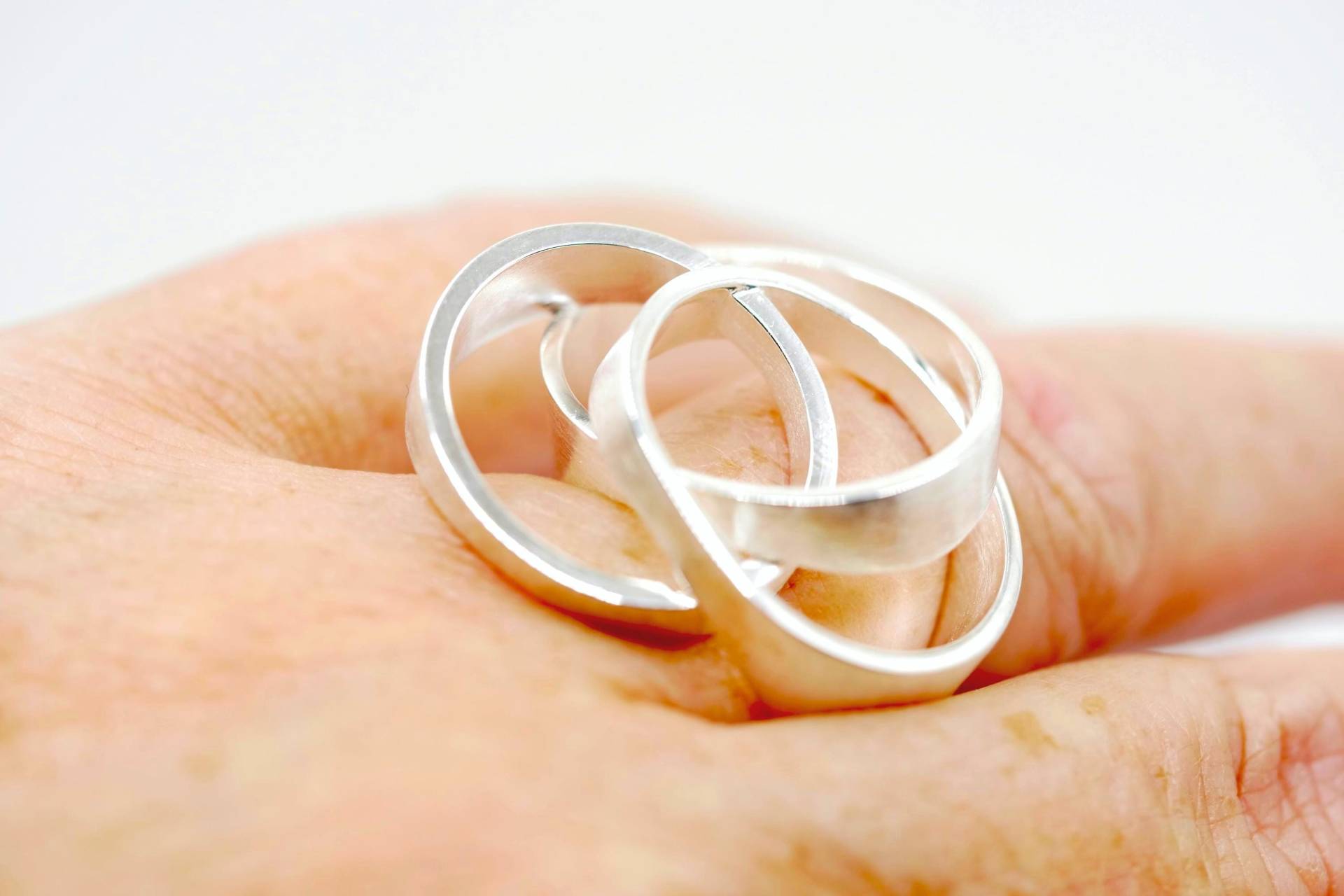 Großer Silber Ring Größe 54-55 von SusanneKringsSchmuck