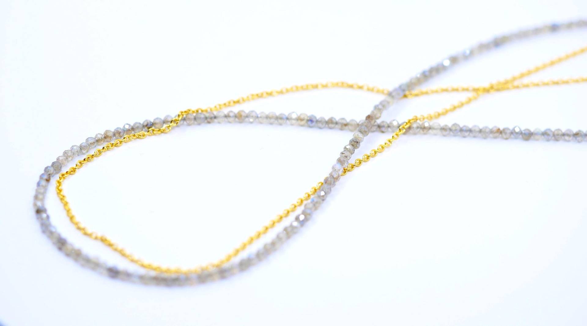 Labradorit Collier Mit Goldener Kette Zweireihig von SusanneKringsSchmuck