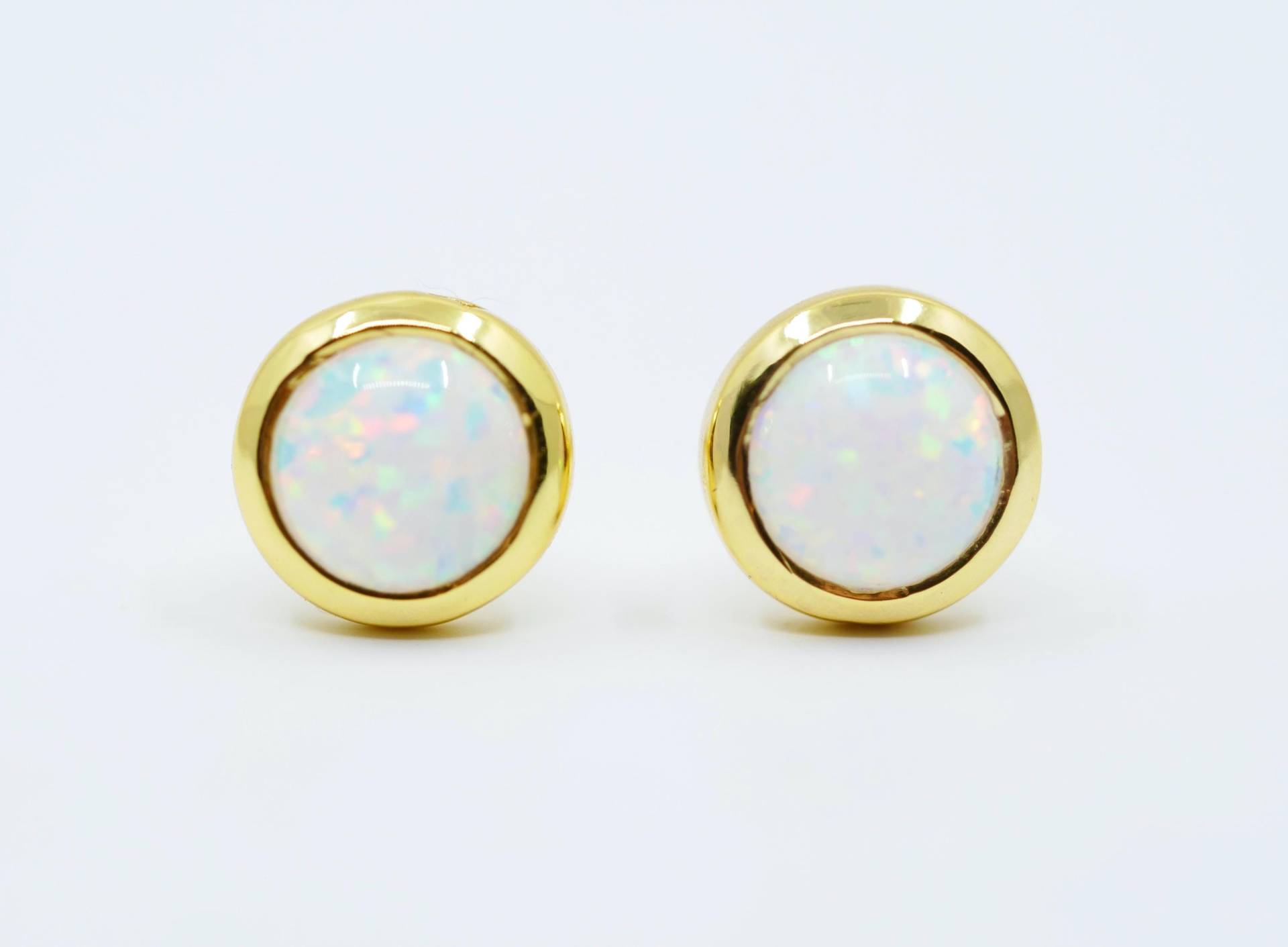 Opal Ohrringe Rund, Gold von SusanneKringsSchmuck