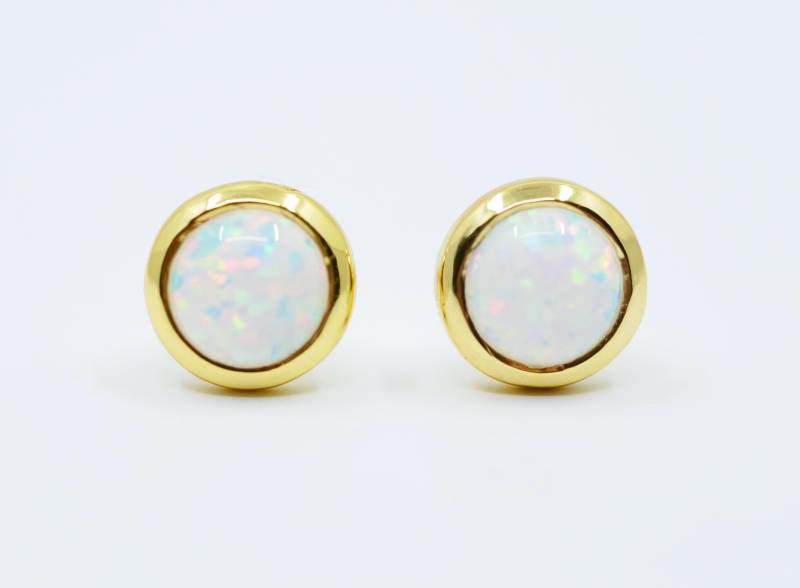 Opal Ohrringe Rund, Gold von SusanneKringsSchmuck