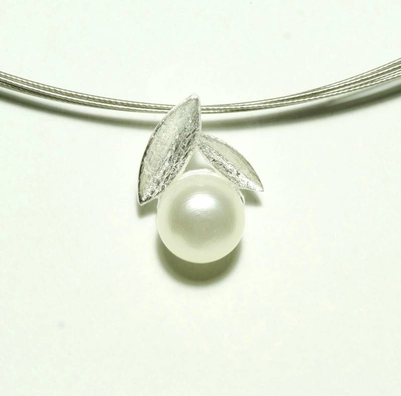 Perlen Anhänger Silber von SusanneKringsSchmuck