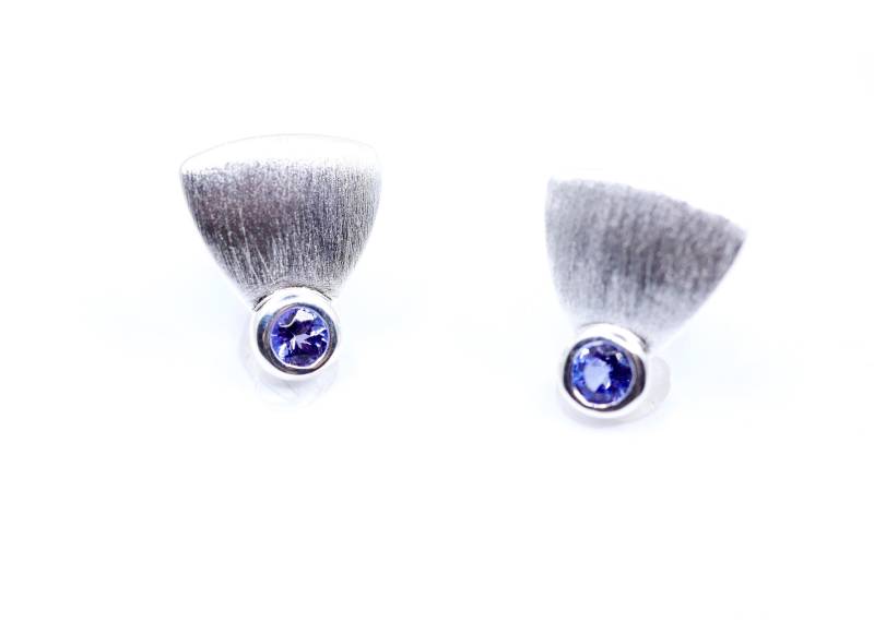 Silber Ohrringe Mit Tansanit von SusanneKringsSchmuck