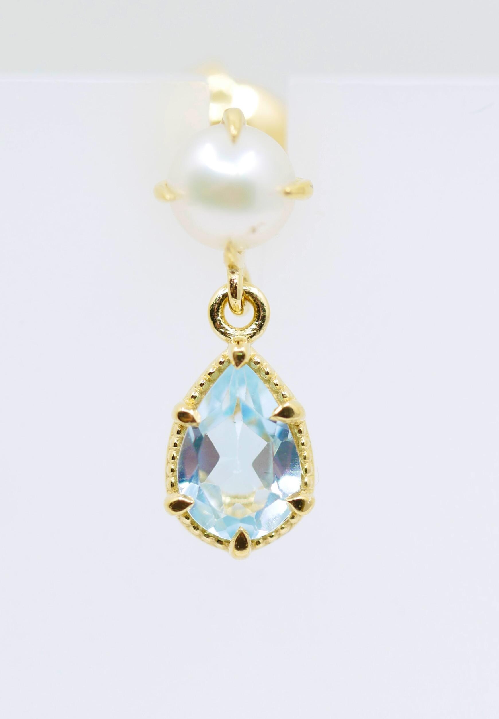 Topas Ohrringe Mit Weißer Perle von SusanneKringsSchmuck